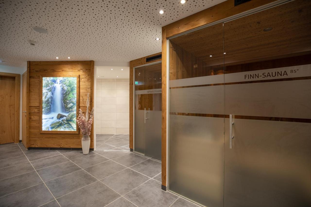 Haus Sattelblick Hotel Sankt Anton am Arlberg Exterior photo