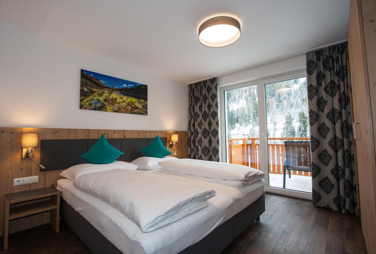 Haus Sattelblick Hotel Sankt Anton am Arlberg Exterior photo