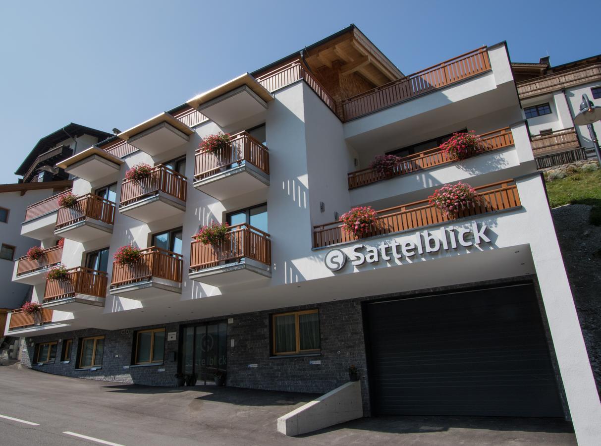 Haus Sattelblick Hotel Sankt Anton am Arlberg Exterior photo